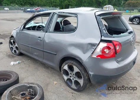 2007 Volkswagen Rabbit 2-Door из США, поврежденный, VIN WVWBS71K57W159129